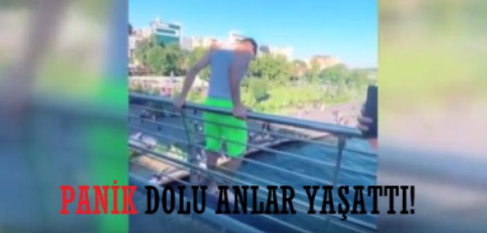 Beyoğlu'nda metro köprüsüne tırmanan gençler, metrelerce yükseklikten denize atladı!