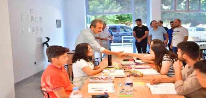 Çukurova’da ders kafelere ilgi artıyor