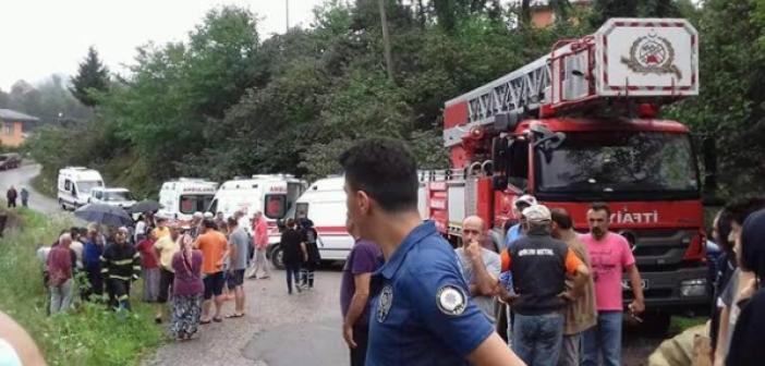 Mardin'den giden Mevsimlik işçileri taşıyan araç kaza yaptı! Ölü ve yaralılar var