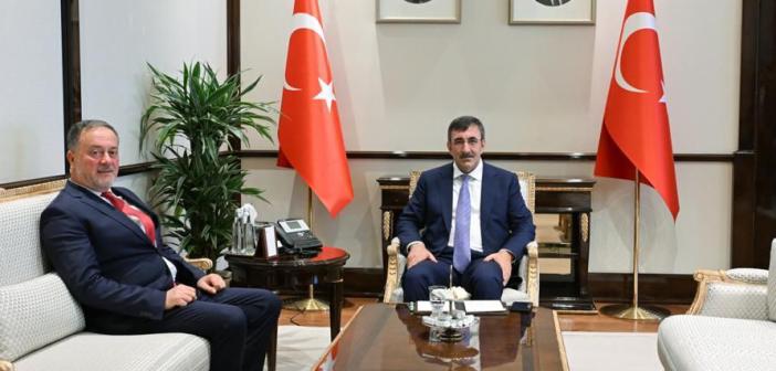 Tatlıdede, Cumhurbaşkanı Yardımcısı Yılmaz ile görüştü