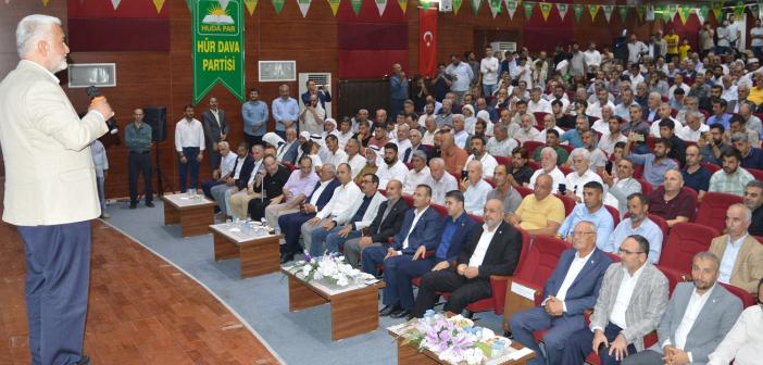 HÜDA PAR Genel Başkanı Yapıcıoğlu’ndan siyasi partilere ‘Yeni Anayasa’ çağrısı