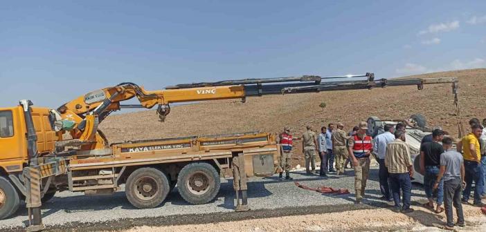 Diyarbakır Yolunda Kontrolden çıkan araç takla attı: Yaralılar var...