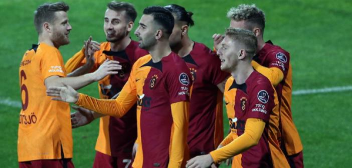 Galatasaray şaşırtmaya devam ediyor! Milli futbolcunun transferi için harekete geçtiler