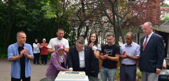 Rektör Özölçer idari personelle bir araya geldi