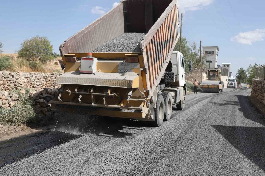 Mardin’de 2023 yılında 383 kilometre yol yapıldı