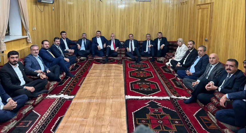 Çalışma ve Sosyal Güvenlik Bakanı Vedat Işıkhan Şakir Nuhoğlu'nun misafiri oldu