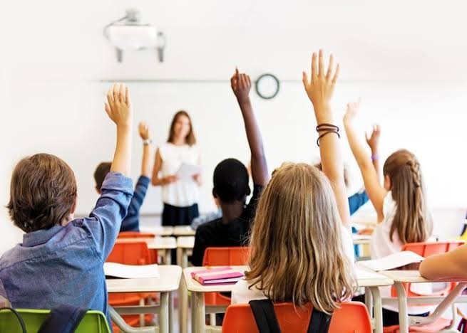 Milli eğitim bakana açıkladı , Türkçe ortalaması 70 olmayana bakın ne oluyor?