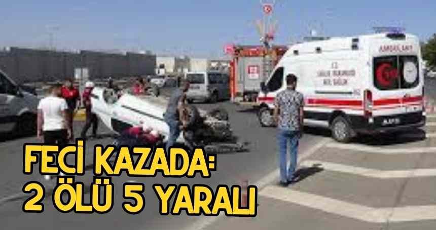 Terhis olan oğullarını almaya gelen aile kaza yaptı: 2 ölü, 3 yaralı