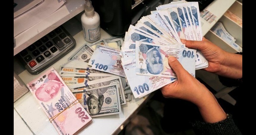 Dolar yükselişle başladı . Bakın kaç liradan işlem görüyor