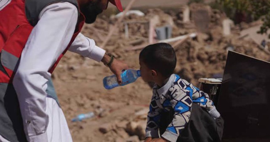 Afganistan depremzedelerin yaralarını sarmak için yoğun mesai harcıyor