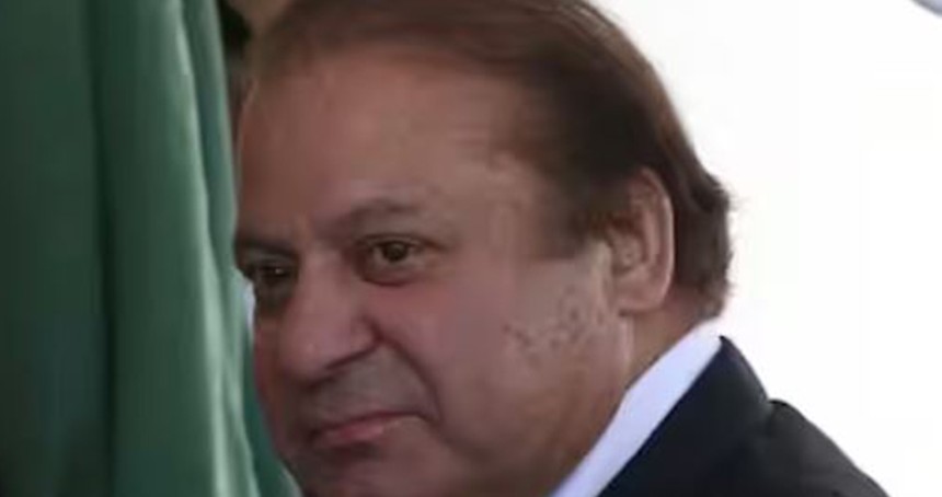 Eski Pakistan Başbakanı Şerif 4 yıl aradan sonra ülkesine döndü