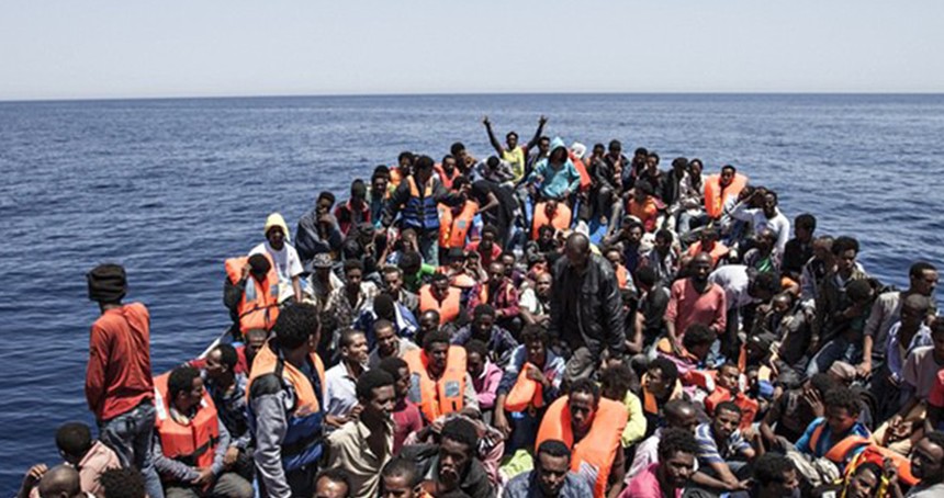 İspanya: Kanarya Adaları'na yoğun düzensiz göçmen akını var