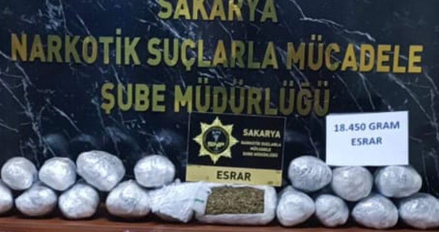 Sakarya'da 19 kilogram uyuşturucu ele geçirildi: 2 gözaltı