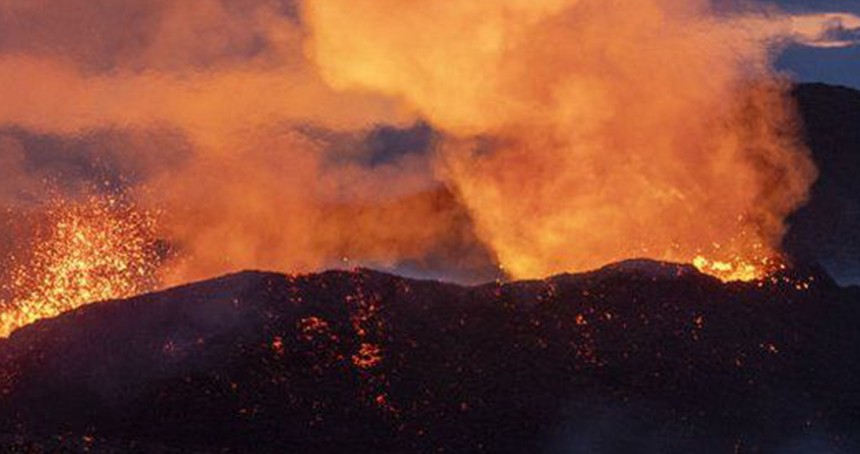 Fagradalsfjall Yanardağı'nın patlaması endişesiyle "acil durum" ilan edildi