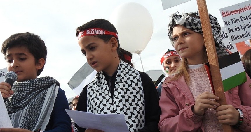 Kayseri'de çocuklar Filistinli kardeşleri için bir araya geldi 