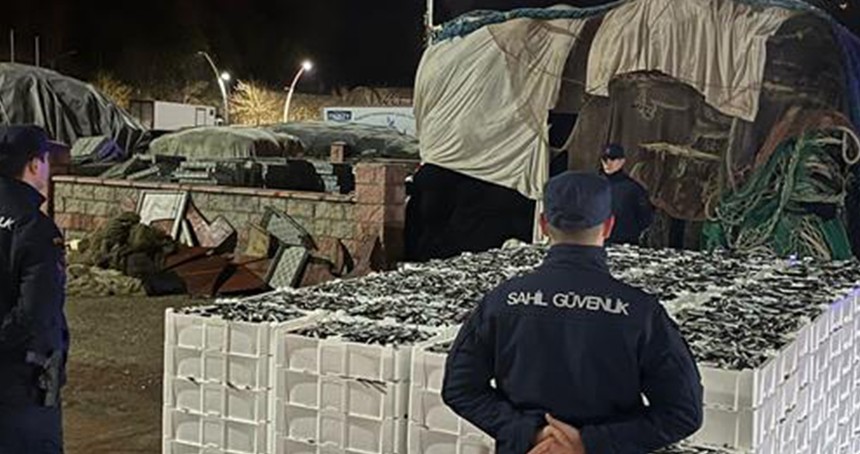 İstanbul'da boy yasağına aykırı avlanılan 9 ton balığa el konuldu