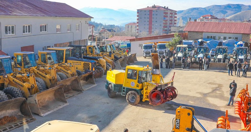 Bitlis Belediyesi kış öncesi hazırlıklarını tamamladı