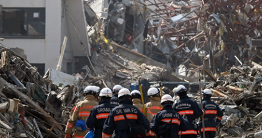 Japonya'da deprem birçok yapıda hasara yol açtı
