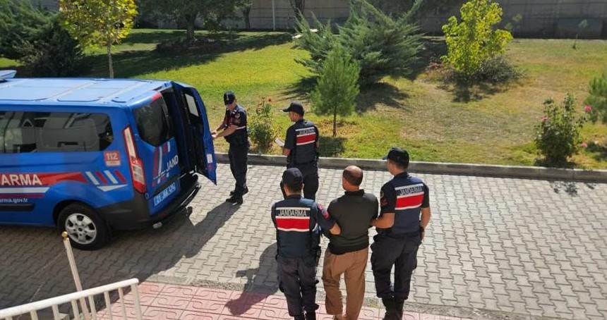 Diyarbakır'da cinayet şüphelisi kadın 'Ağır Tahrik' indirimiyle tahliye edildi