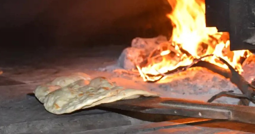 Bitlis'te fırıncılar ekmeğe zam yaptı