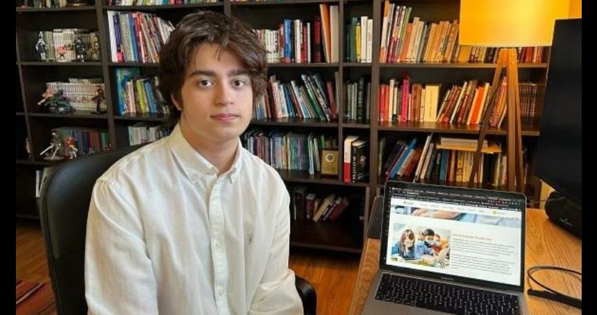 17 yaşındaki öğrenci kanserli çocuklar için internet sitesi tasarladı
