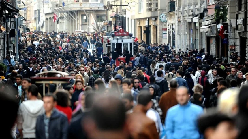 Türkiye'nin derdi geçim: Ekonomik sorunlar gündemin önüne geçti