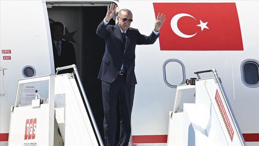 Cumhurbaşkanı Erdoğan Birleşik Arap Emirlikleri'ne gitti