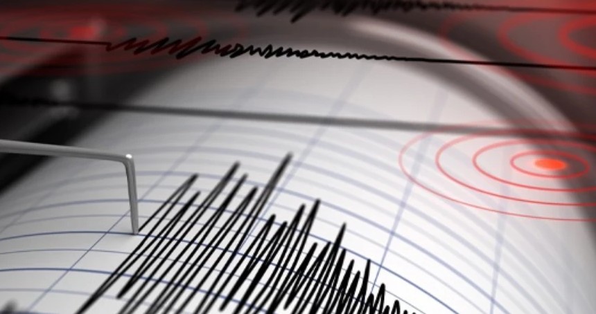 Bursa'da deprem! Çevre illerde de hissedildi