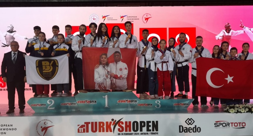 Uluşehir Bursa Camileri Spor Kulübü, uluslararası turnuvaya damga vurdu