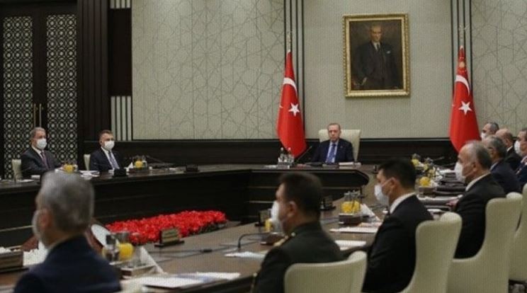 Devletin "Gizli Anayasası" olarak anılan "Kırmızı Kitap" güncelleniyor!