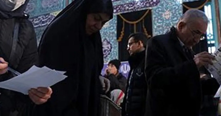 İran’daki seçimlerde oy pusulalarının sayımına başlandı