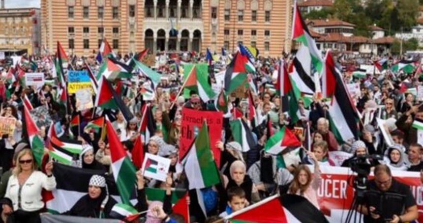 Bosna Hersek'te siyonist rejimin Gazze'ye saldırıları protesto edildi