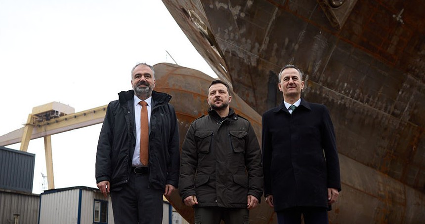 Zelenskiy, Türkiye'de inşa edilen Ukrayna savaş gemilerini inceledi