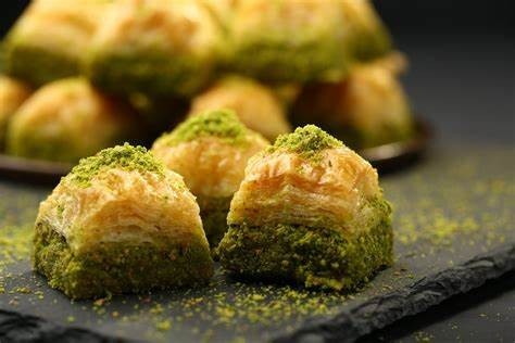 Baklava ve tatlı alırken nelere dikkat edilmeli?