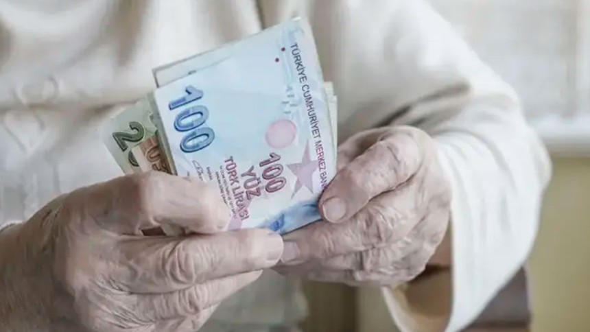 Bakanlıktan enflasyon düzenlemesi: O emekliler artık vergi ödemeyecek