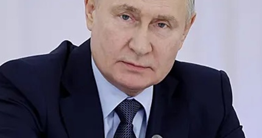 Putin: Dünyada yeni salgın riski devam ediyor