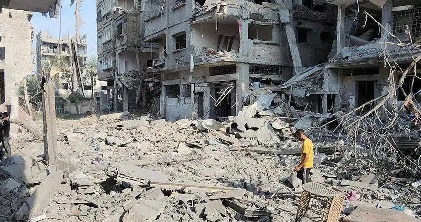 Siyonist işgal rejimi Gazze'nin kuzeyine 13 Filistinliyi daha şehit etti 