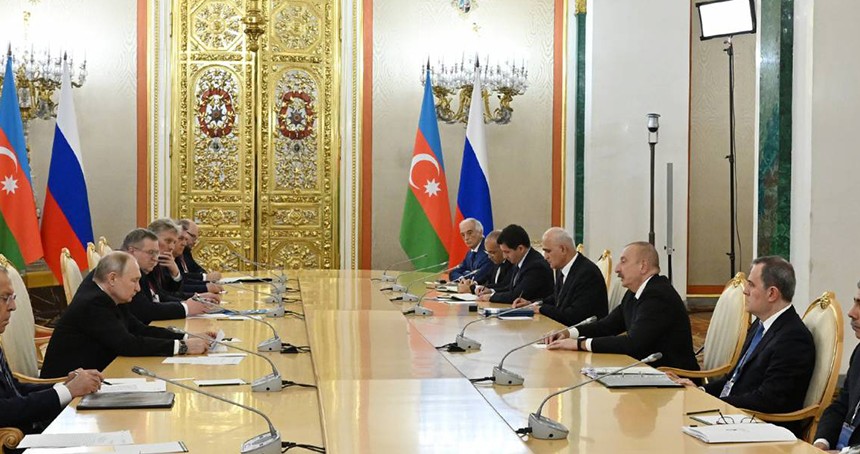 Aliyev ile Putin Moskova'da bir araya geldi