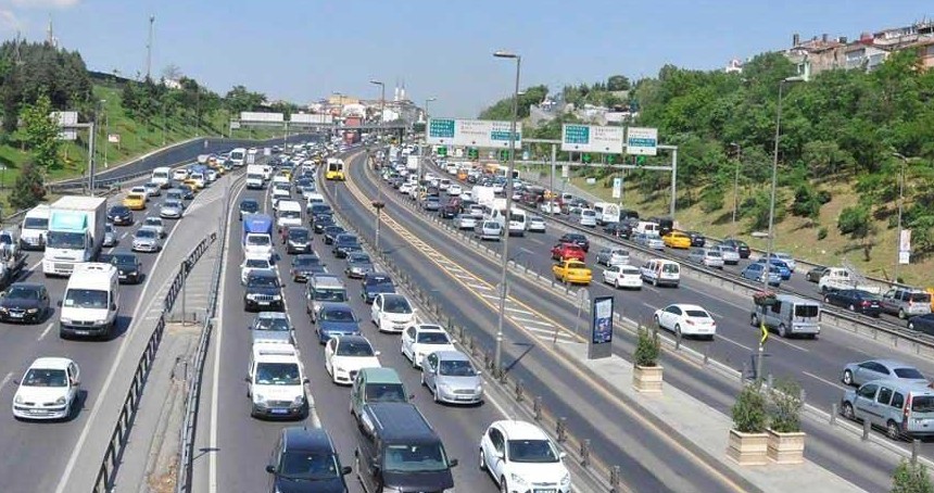 Mart ayında 226 bin taşıtın trafiğe kaydı yapıldı