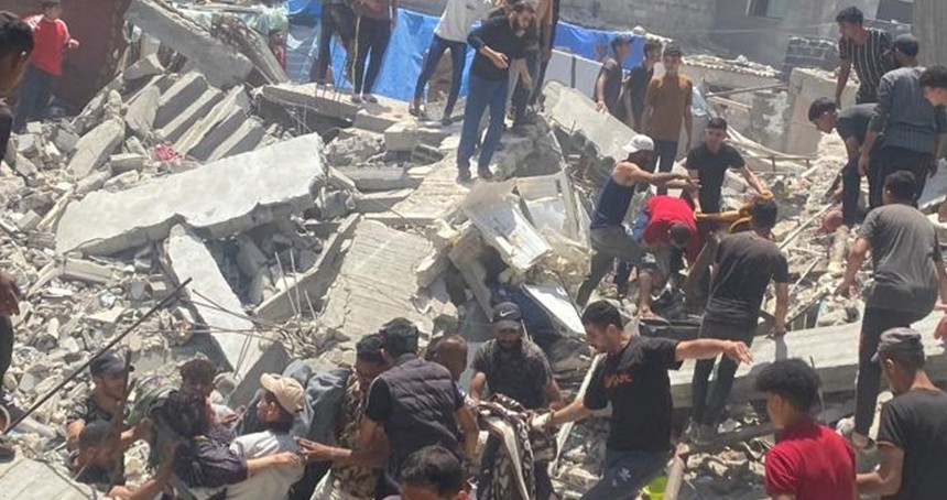 İşgalciler Refah'ta bir evi bombaladı: 4 şehit
