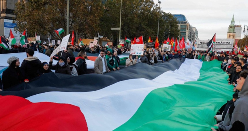 Almanya'da Filistin'e destek gösterisi