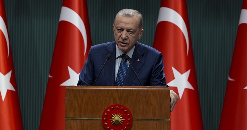 Cumhurbaşkanı Erdoğan: İran halkının yaşadığı derin acıyı paylaşmak üzere ülkemizde bir günlük milli yas ilan edilmesini kararlaştırdık