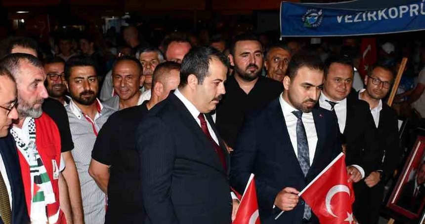 Vezirköprü'de 15 Temmuz Demokrasi ve Milli Birlik Günü kutlamaları