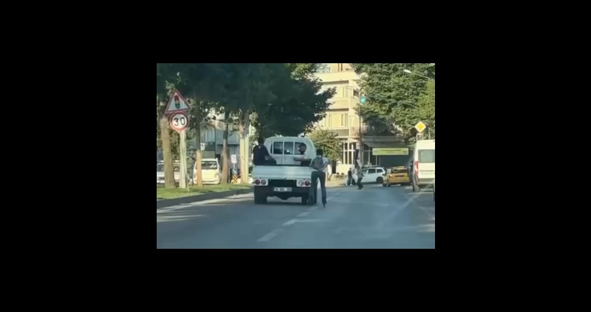 Canlarını tehlikeye attılar!