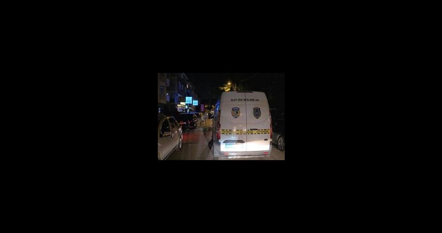 Alacak verecek kavgasında silahlar konuştu! Yaralılar var