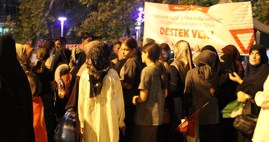 Adıyaman'da "Ülkemde siyonist istemiyorum" imza kampanyasına büyük ilgi
