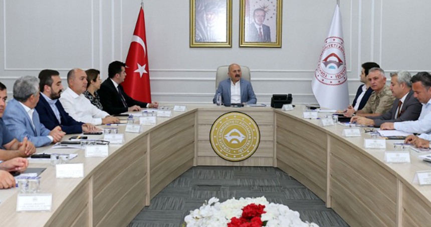Adıyaman'da bağımlılıkla mücadele toplantısı yapıldı