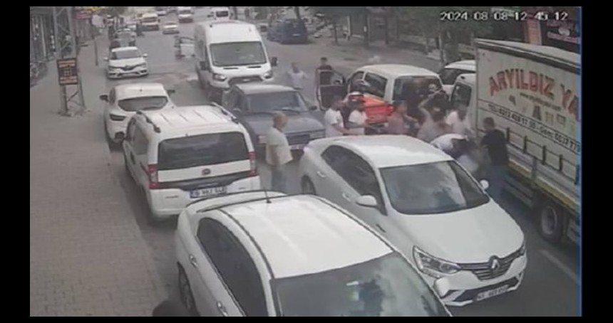 Yol verme tartışması silahlı çatışmaya dönüştü: 6 yaralı