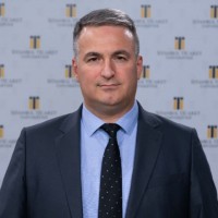 İstanbul Ticaret Üniversitesi rektörlüğüne atanan Necip Şimşek kimdir?