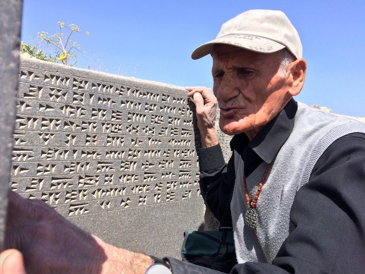 Mehmet Kuşman kimdir? Aslen nerelidir? Hangi dili biliyor? Mesleği neydi?